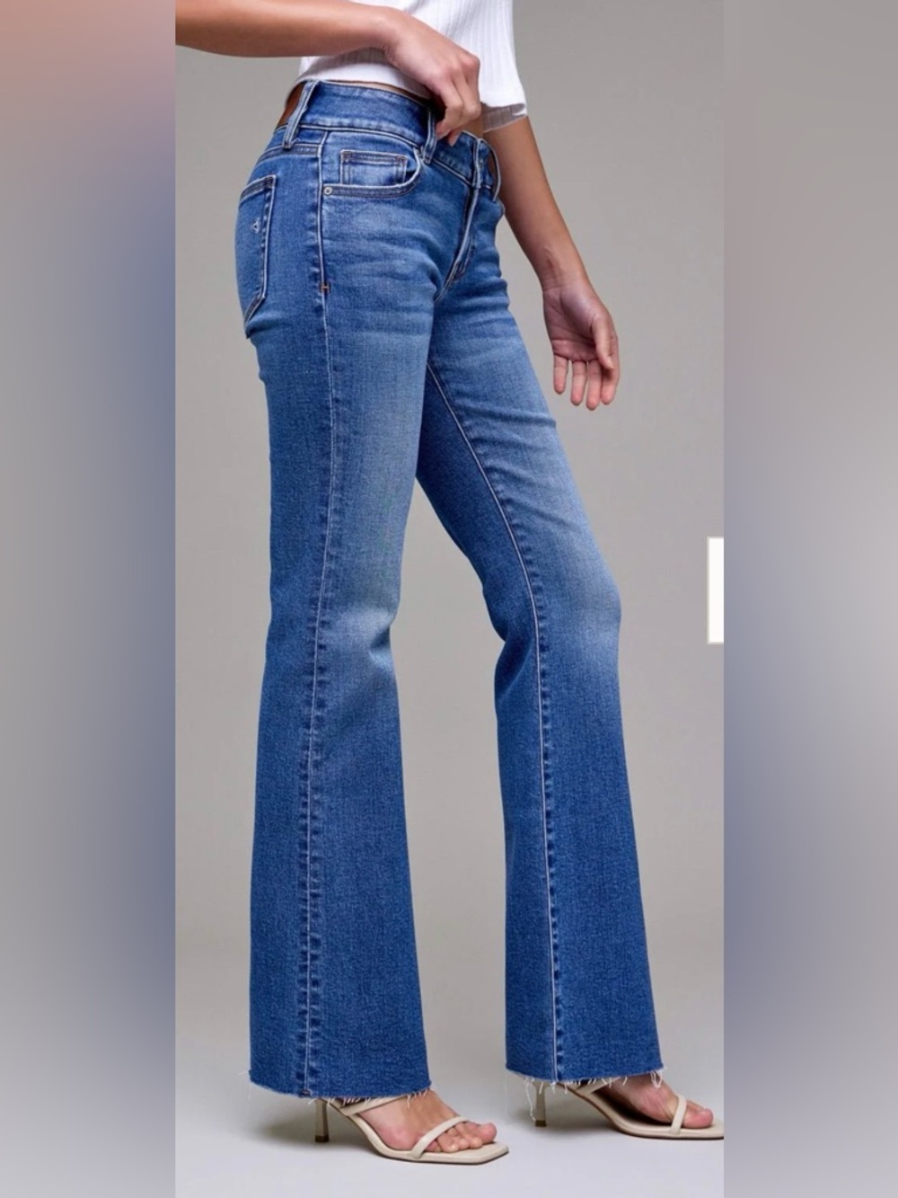 Hidden boot cut jeans 
Ryan
Size 28
VGUC